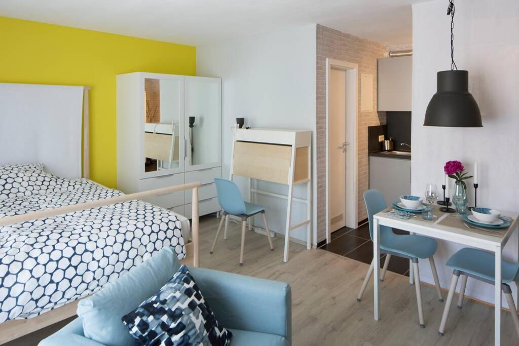 Exklusives Apartment Inklusive Netflix Und Parkplatz Karlsruhe Zewnętrze zdjęcie