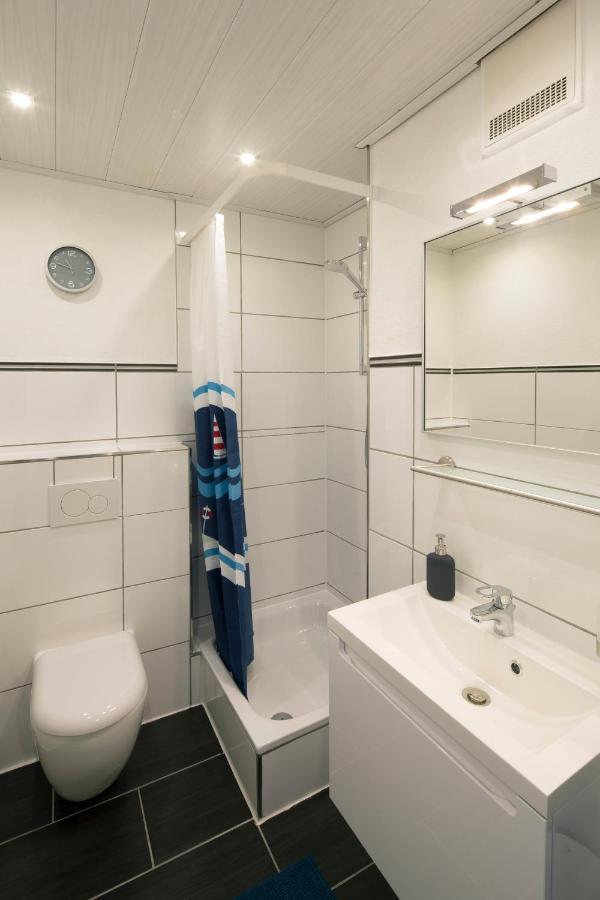Exklusives Apartment Inklusive Netflix Und Parkplatz Karlsruhe Zewnętrze zdjęcie